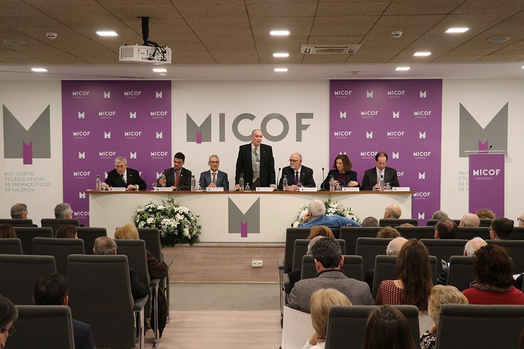 Los farmacéuticos valencianos dan la bienvenida a la Academia de Farmacia de la Comunitat Valenciana