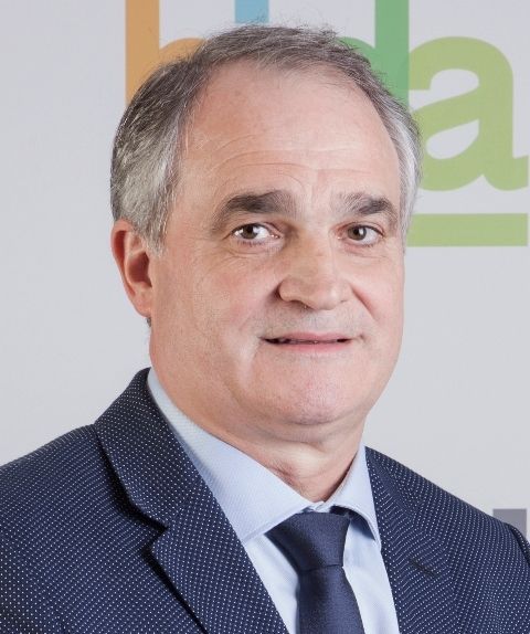 Al servicio de la sociedad