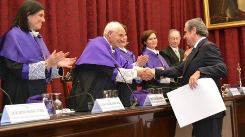 Jesús Aguilar ingresa en la Academia Iberoamericana de Farmacia
