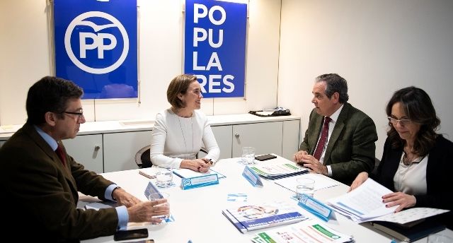El Consejo General de Farmacéuticos inicia la ronda de contactos de cara a las elecciones