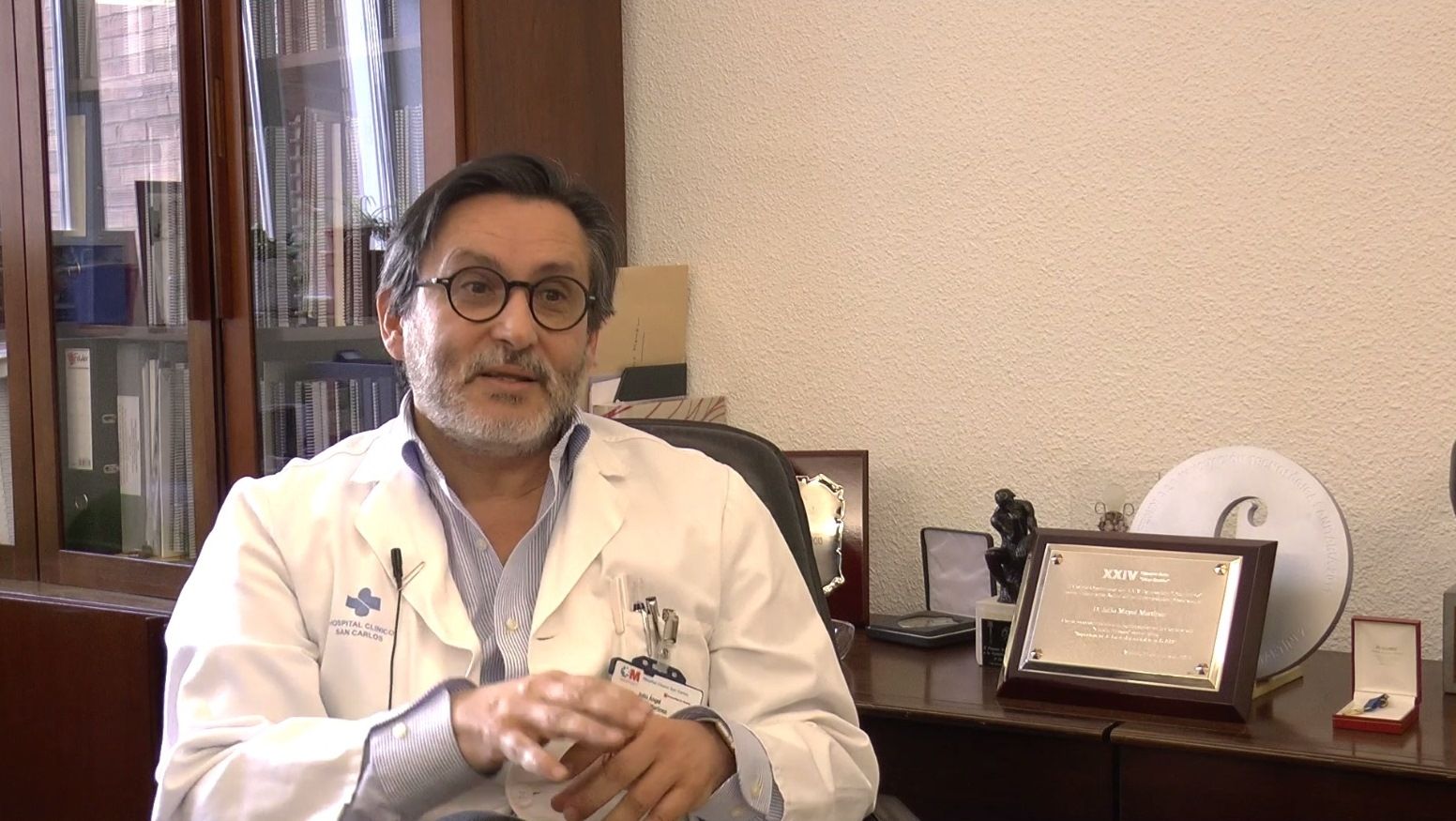 «Debemos dejar de pensar tanto en nosotros mismos y empezar a participar con los pacientes en la toma de decisiones»