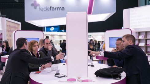 Fedefarma promueve en Infarma el impulso de nuevas iniciativas junto a la farmacia y la industria para el crecimiento del sector