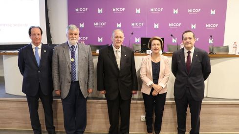 El profesor de la CEU UCH Dr. Gerardo Antón, académico correspondiente de la Academia de Farmacia de la Comunidad Valenciana