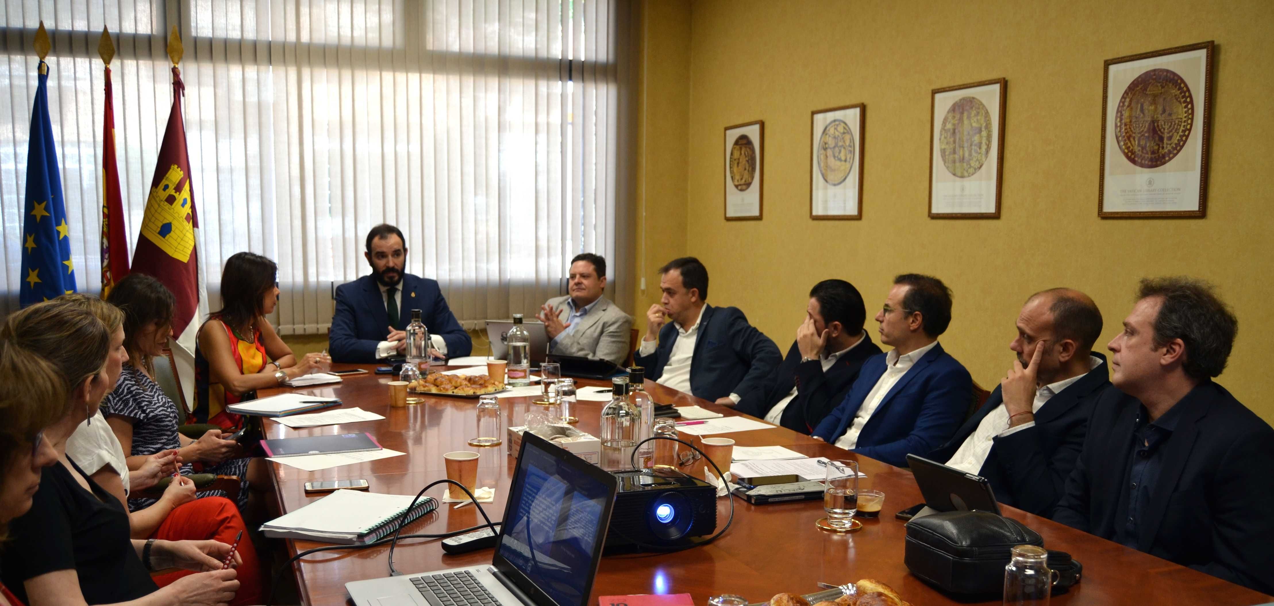 Francisco José Izquierdo, nuevo presidente del Consejo de Colegios de Farmacéuticos de Castilla-La Mancha