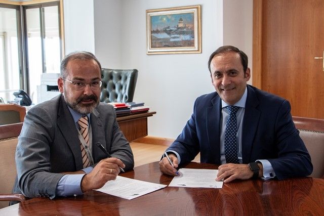 Cofares y Sefar firman un convenio de colaboración para apoyar a la farmacia rural