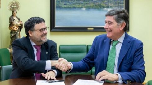 Los COF de Sevilla y Málaga firman un convenio para que sus colegiados compartan los cursos de formación online