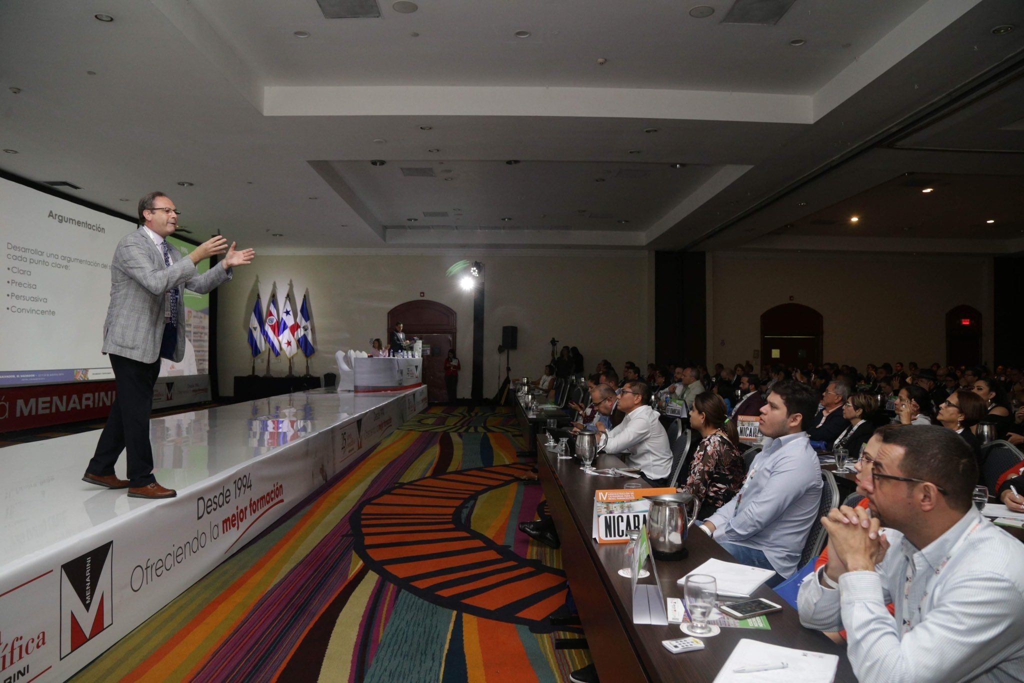 SEFAC expone en Centroamérica el valor de los servicios profesionales farmacéuticos