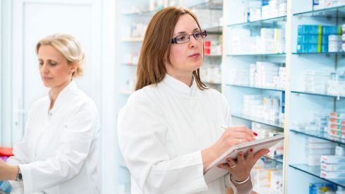 El Colegio de Farmacéuticos de Madrid celebrará la primera prueba de recertificación en farmacia