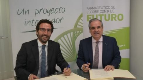 BioSim y el Consejo General promoverán el papel asistencial de los farmacéuticos en la dispensación de medicamentos biosimilares
