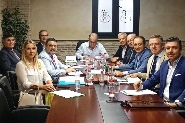 Los 8 colegios de farmacéuticos de Andalucía firman un manifiesto en favor de las vacunas