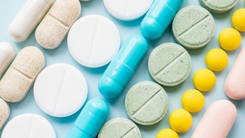 El 1 de noviembre bajan de precio 1.290 presentaciones de medicamentos