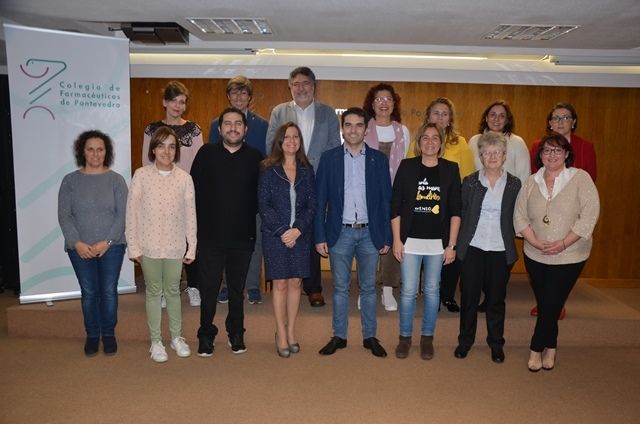 El Colegio de Farmacéuticos de Pontevedra presentó la revista «Salud Viva»