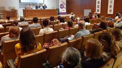Los farmacéuticos de Castellón debatieron sobre la eficacia de los probióticos