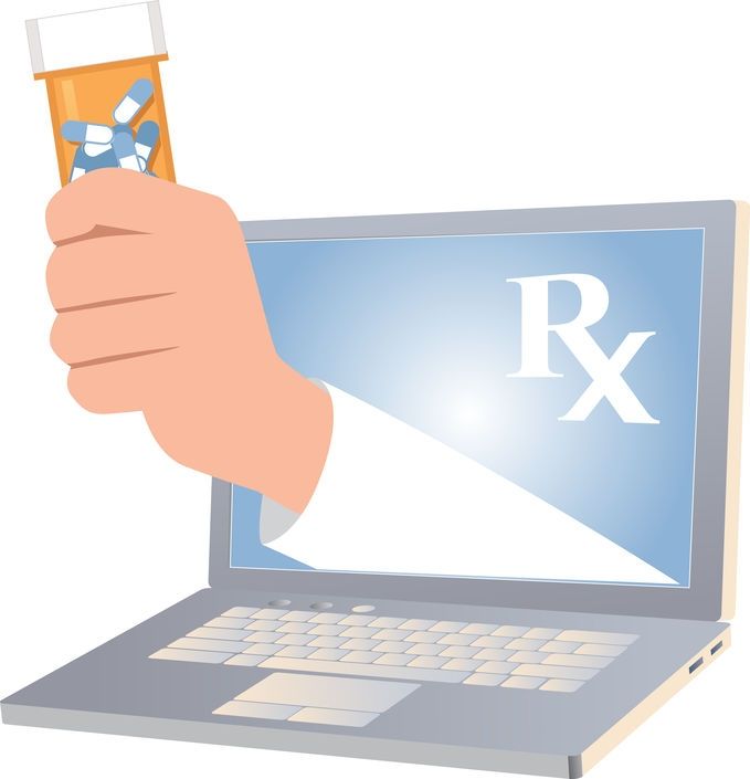 Los consejos generales de médicos, farmacéuticos y dentistas piden precaución a la población a la hora de comprar medicamentos por internet