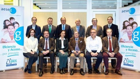 El Consejo Asesor de AESEG se reúne para evaluar el plan de Sanidad para fomentar el uso de genéricos