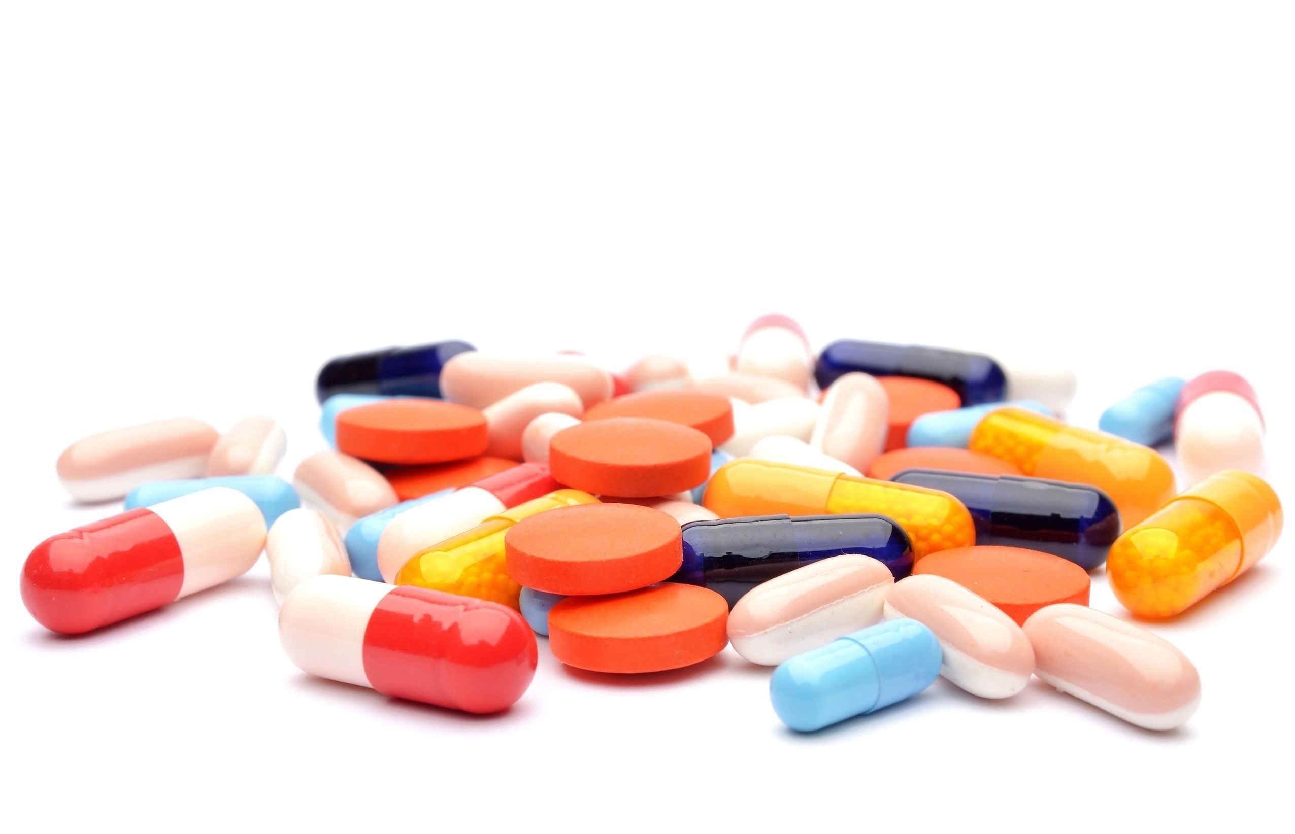 El Gobierno actualiza por Real Decreto el procedimiento de autorización, registro y dispensación de medicamentos de uso humano