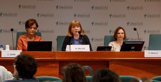 Farmacéuticos comunitarios, de atención primaria y de hospitales se forman para contribuir al buen uso de los antibióticos