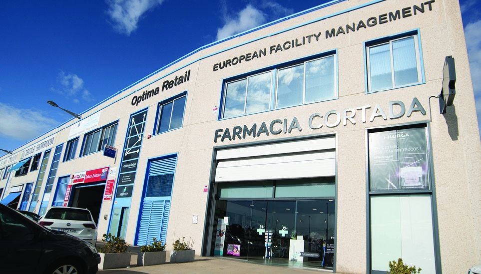 Una farmacia... «poligonera»