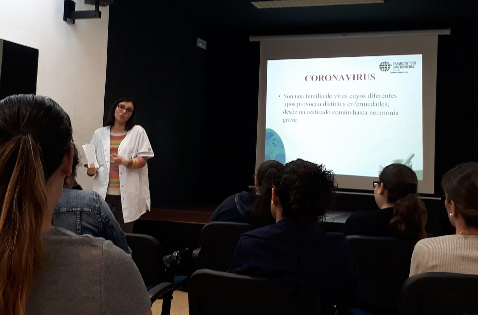 Farmacéuticos Sin Fronteras de España actúa contra el COVID-19