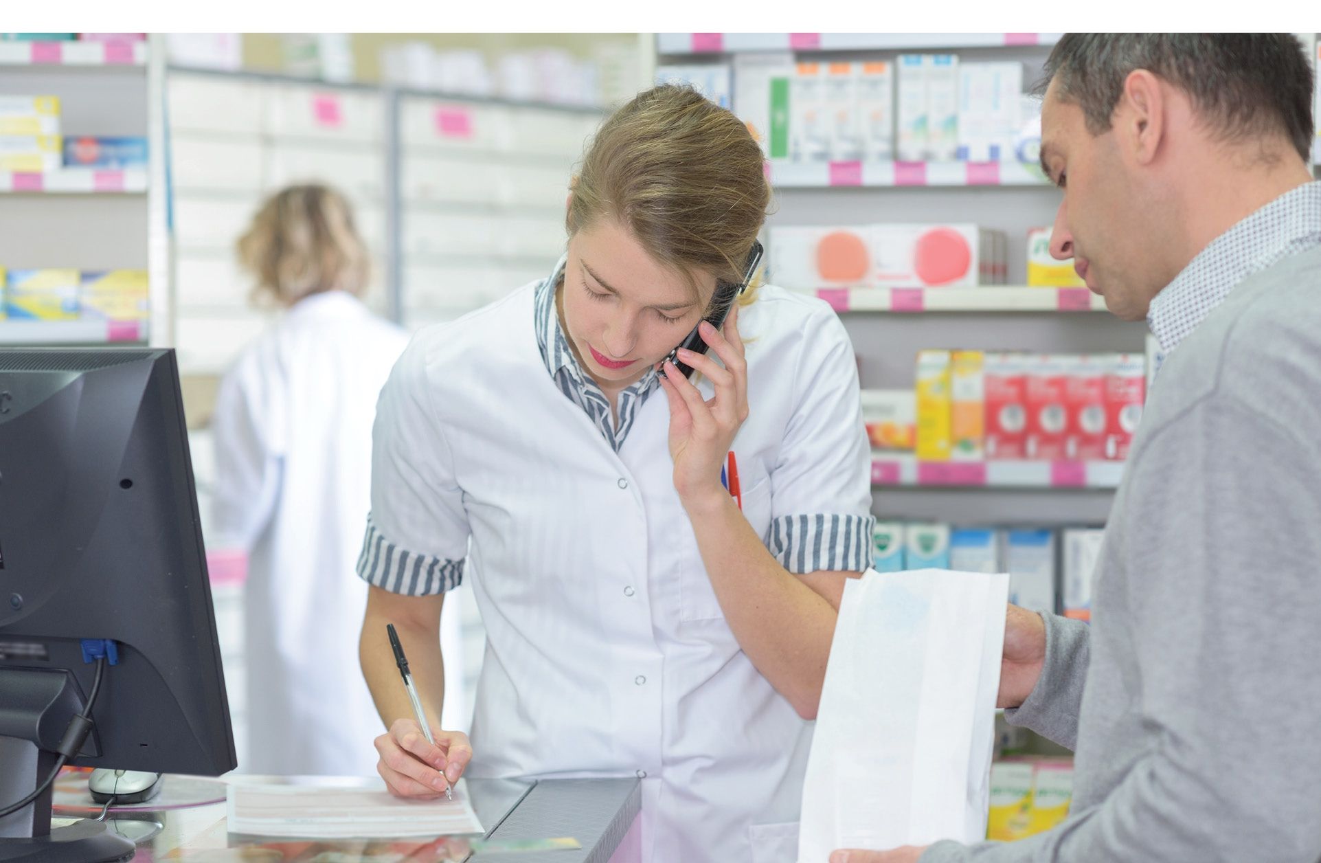 Inventario de existencias en la oficina de farmacia (I)