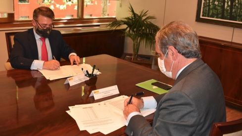 El ISFAS y el Consejo General de Farmacéuticos comienzan a desarrollar la receta electrónica