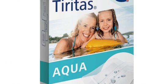 Nuevas Tiritas® Aqua resistentes al agua, ideales para el verano