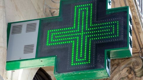 FEFE apoya la carta de los 326 farmacéuticos al ministro de Sanidad en la que reclaman su participación para combatir la pandemia
