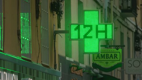 La profesión farmacéutica hace público un manifiesto urgente para reivindicar su papel en la lucha frente a la COVID-19