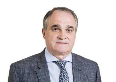 El Consejo Andaluz de Colegios Oficiales de Farmacéuticos rechaza la continuidad de las subastas de medicamentos