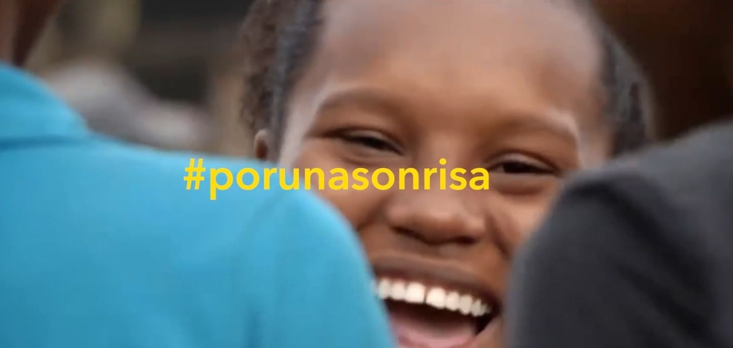 Farmamundi lanza un vídeo homenaje a los farmacéuticos y pide su colaboración estas navidades
