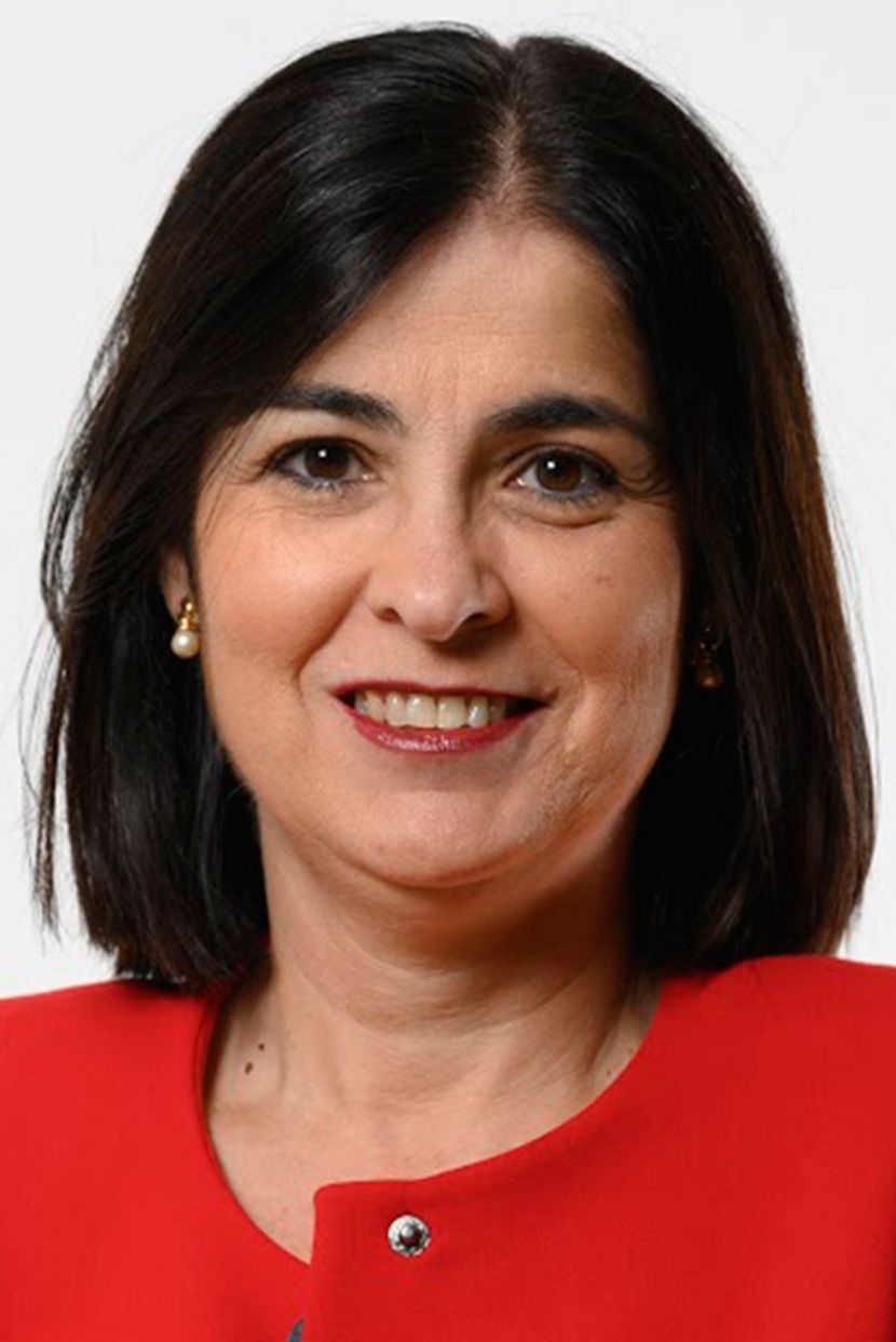 Los farmacéuticos comunitarios y la industria farmacéutica felicitan a Carolina Darias, la nueva ministra de Sanidad