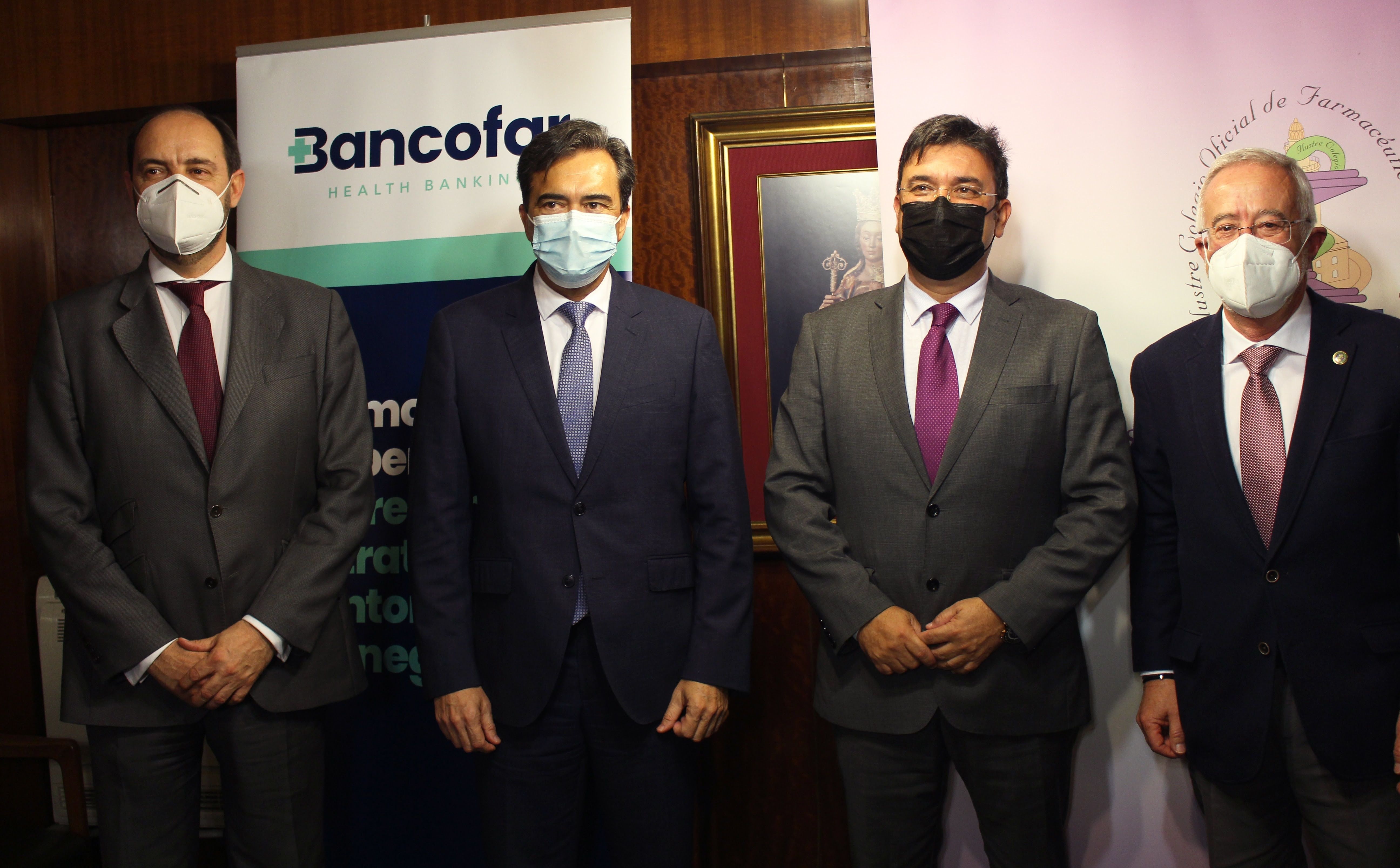 Bancofar y el colegio farmacéutico malagueño firman un acuerdo para ofrecer a los profesionales soluciones a medida