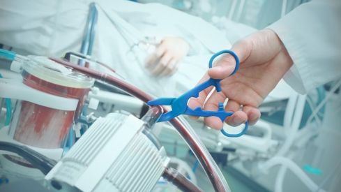 Los colegios de farmacéuticos, odontólogos y médicos de Madrid, en contra del proyecto de ley de eutanasia