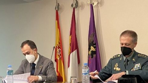 La Guardia Civil y el Colegio Oficial de Farmacéuticos de Toledo colaboran en materia de seguridad de personas mayores