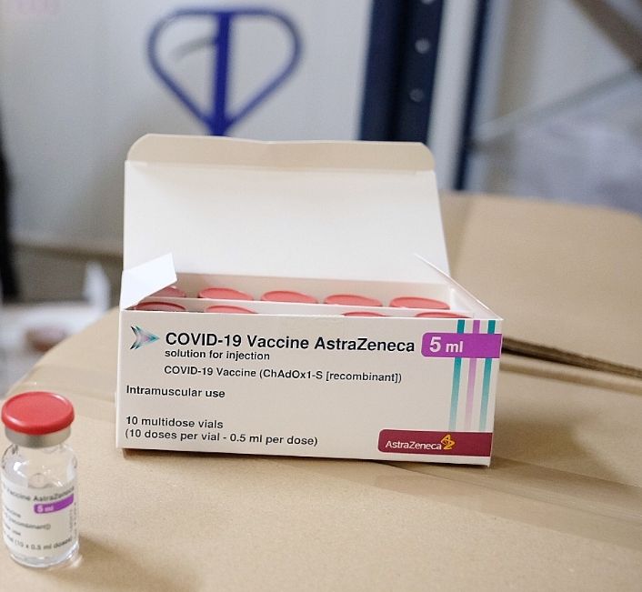 Cataluña empezará a administrar la segunda fase de vacunación de AstraZeneca a farmacéuticos y auxiliares de farmacia