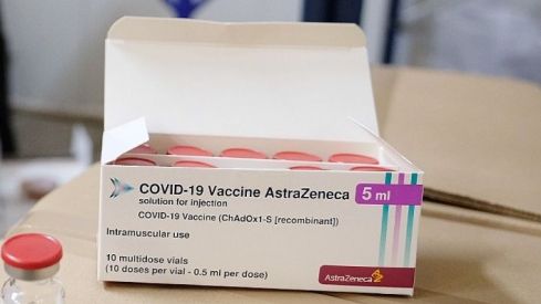 Cataluña empezará a administrar la segunda fase de vacunación de AstraZeneca a farmacéuticos y auxiliares de farmacia