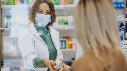 Se mantiene la reducción del gasto farmacéutico y se prevé su estabilización hacia a finales de año