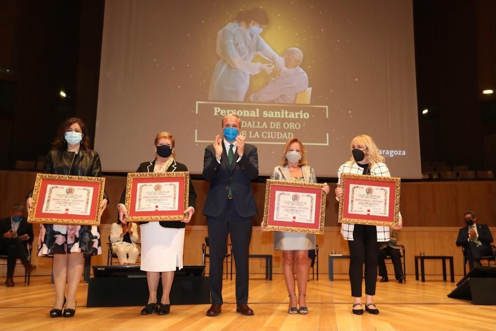 El Ayuntamiento de Zaragoza entrega la Medalla de Oro de la Ciudad y de las Distinciones 2020 a los sanitarios