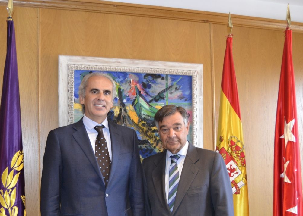 El Gobierno de Madrid y el COFM prorrogan el concierto y convenio de colaboración de las farmacias madrileñas