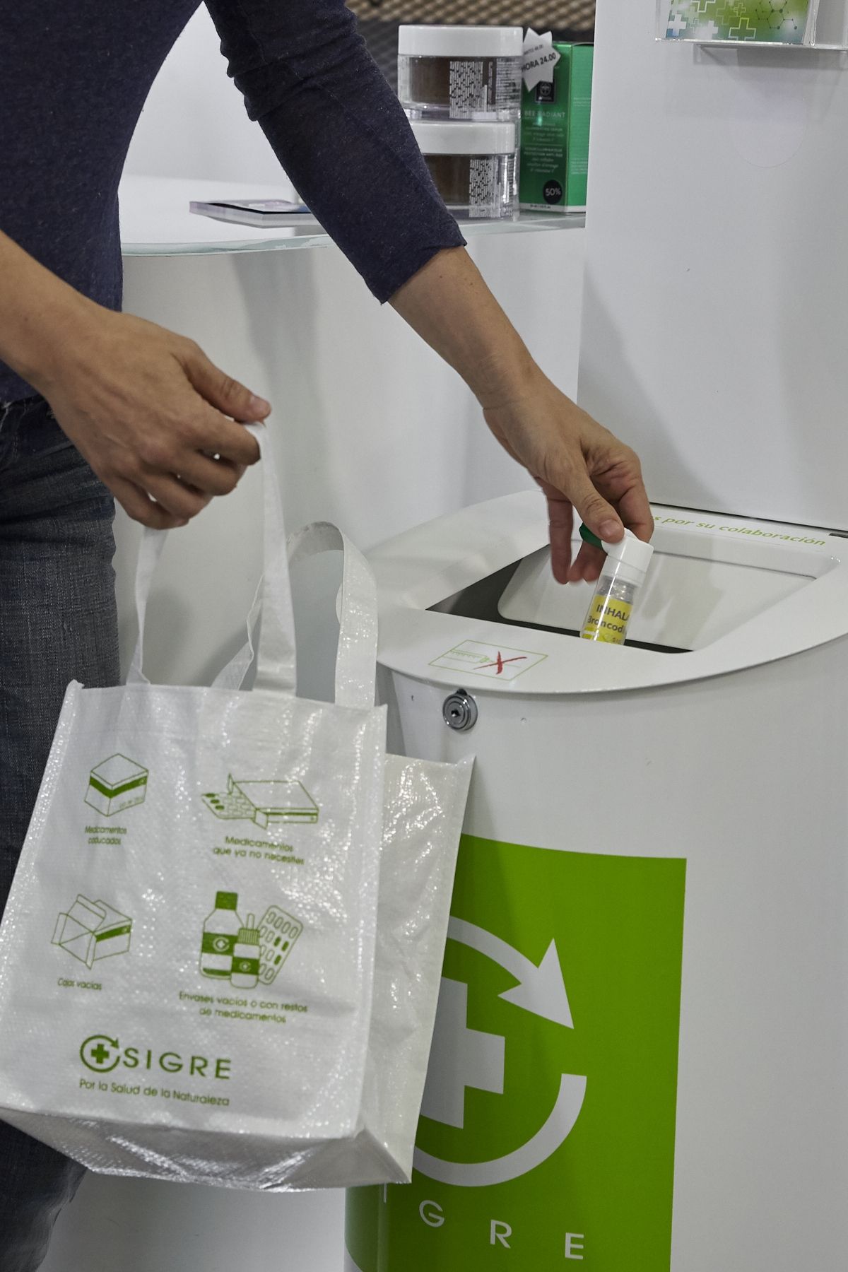 Cataluña continúa consolidando sus hábitos en el reciclado de medicamentos con un incremento de más de un 7% en los últimos 5 años