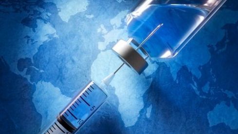 El Consejo General de Farmacéuticos solicita que se agilice la vacunación de las segundas dosis para farmacéuticos y personal de farmacias
