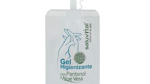 Saluvital lanza su gel hidroalcohólico en formato bolsillo para este verano