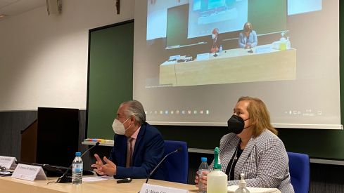 Farmacéuticos sin Fronteras forma a estudiantes de farmacia navarros en cooperación y vulnerabilidad