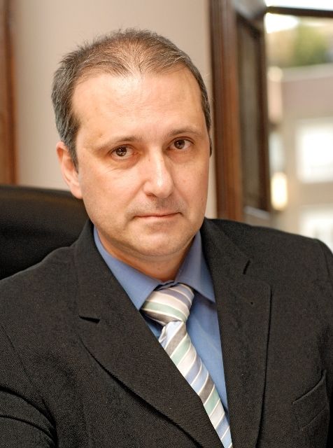 Fallece Albert Jovell, el médico que supo ser paciente