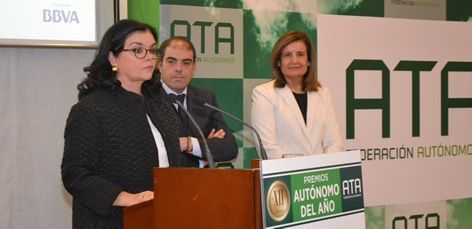 El Consejo General de Colegios Oficiales de Farmacéuticos, premiado por la Federación Nacional de Autónomos-ATA