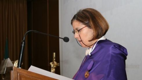 Adolfina Ruiz Martínez ingresará en la Academia Iberoamericana de Farmacia Adolfina Ruiz Martínez ingresará en la Academia Iberoamericana de Farmacia
