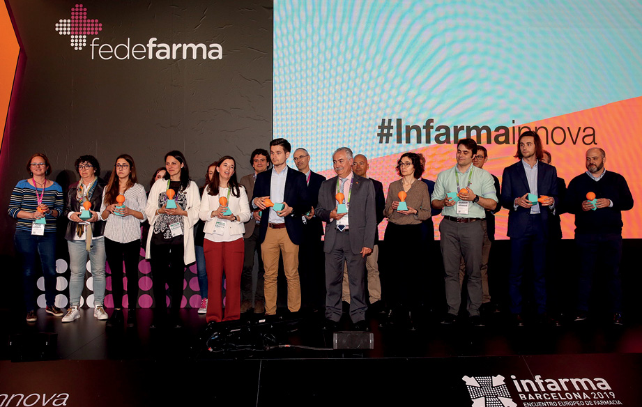 Foto de familia de los participantes en #InfarmaInnova