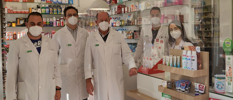 16 EF594 UN DIA EN LA FARMACIA Jose Manuel Carballeira 02