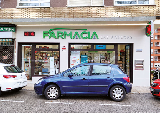 16 EF594 UN DIA EN LA FARMACIA Jose Manuel Carballeira 03